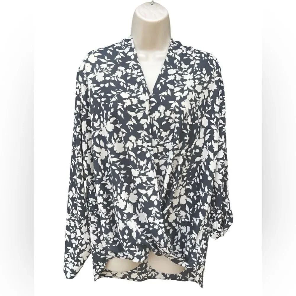 PLEIONE FLORAL BLOUSE SIZE XL